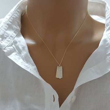 Beelo Gold 14K Altın Tasarım Plaka Beyaz Kolye Kişiye Özel