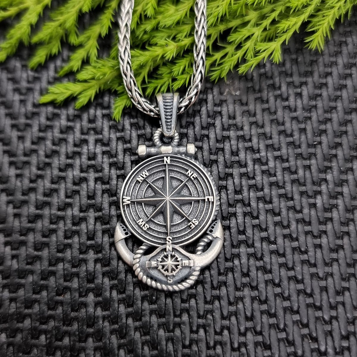 Beelo Silver 925 Ayar Gümüş Pusula Çapa Erkek Kolye