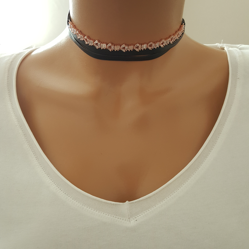 925K Gümüş Deri Baget Taşlı Choker Kolye