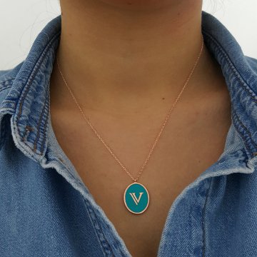 Beelo Silver 925K Gümüş Mineli V Harf Kolye