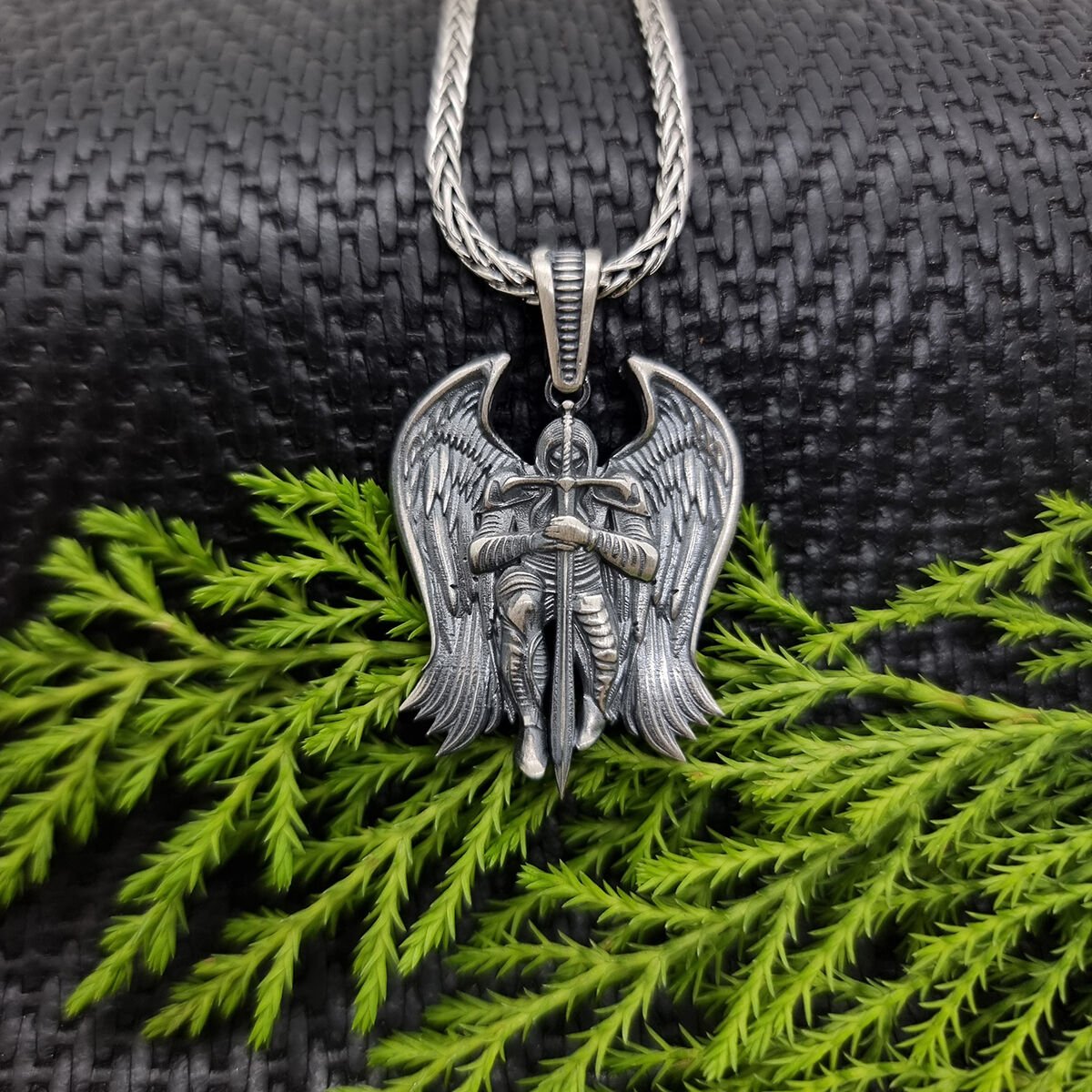 Beelo Silver 925 Ayar Gümüş Archangel Michael Kolye