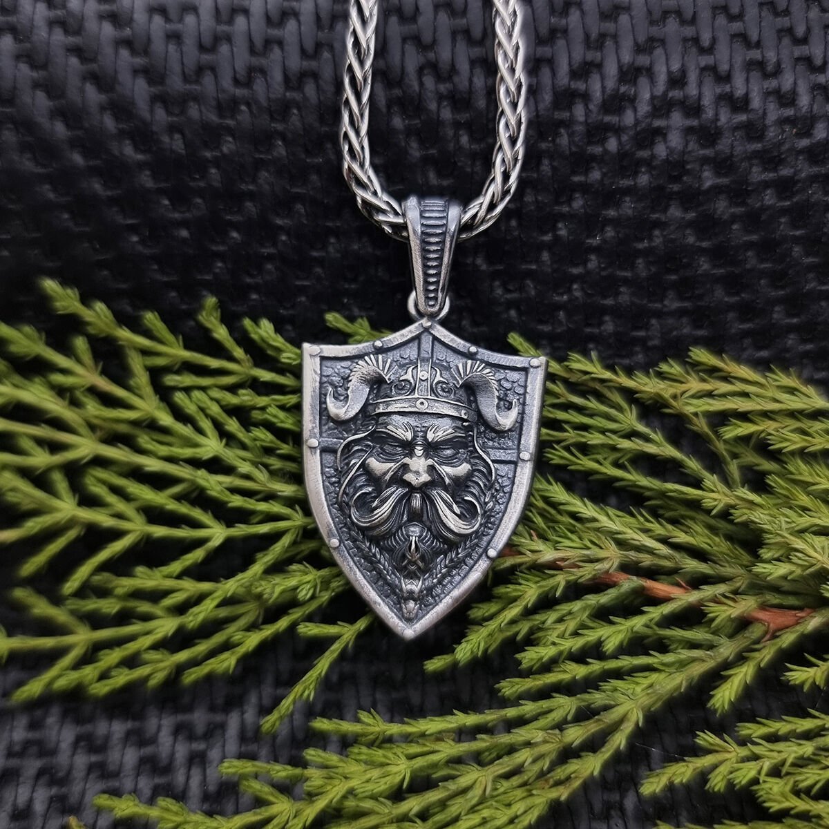 Beelo Silver 925 Ayar Gümüş Korsan Erkek Kolye