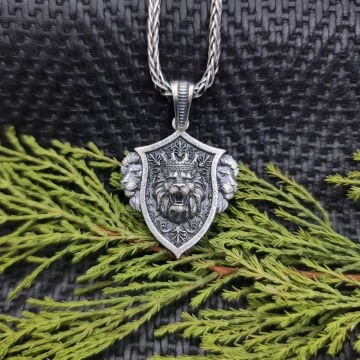 Beelo Silver 925 Ayar Gümüş Aslan Erkek Madalyon Kolye