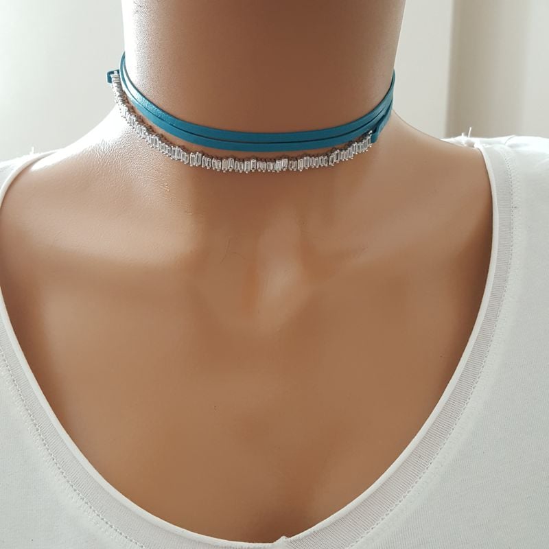 925K Gümüş Turkuaz Deri Baget Taşlı Choker Kolye