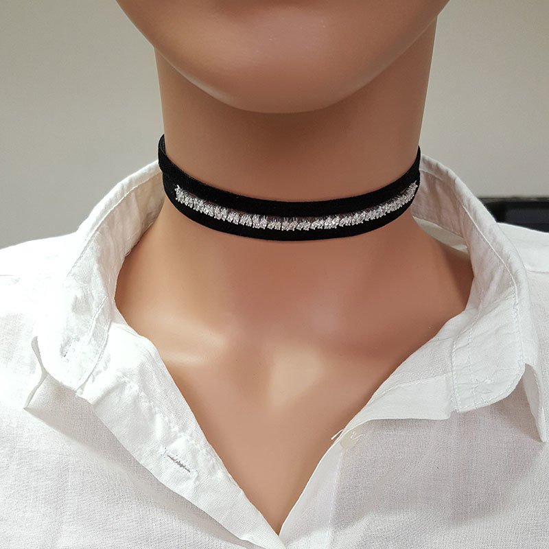 925K Gümüş Deri Taşlı Choker Kolye