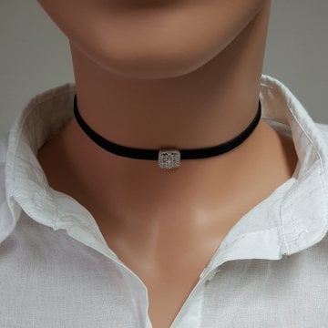 925K Gümüş Deri  Baget Taşlı Choker Kolye