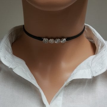 925K Gümüş Deri Baget Taşlı Choker Kolye