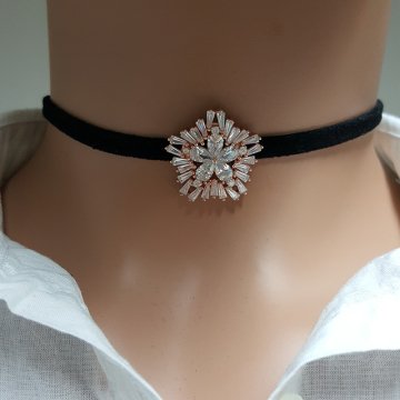 925K Gümüş Deri Tasarım  Baget Taşlı Choker Kolye